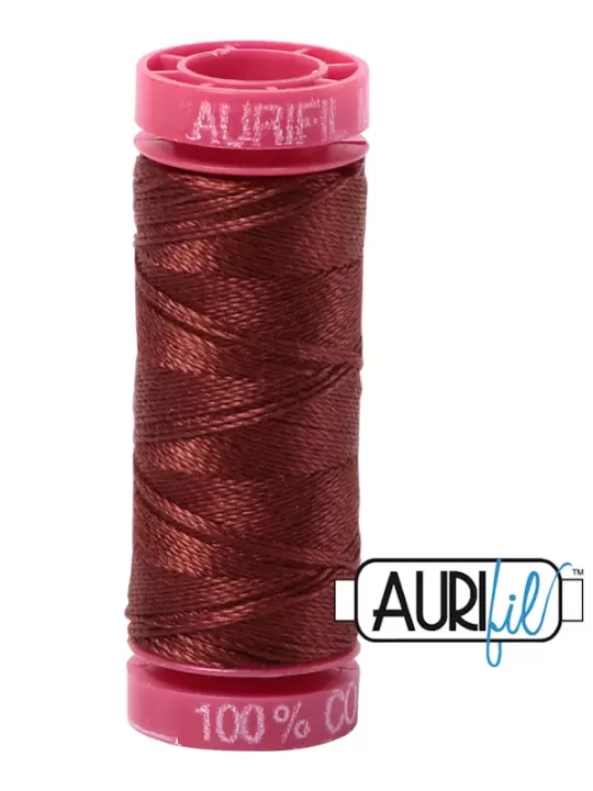 Fil Coton Mako 12 Aurifil 4012 Copper Brown - Petite bobine de 50 mètres