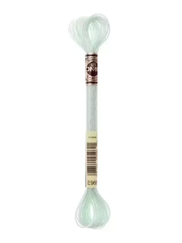 DMC Mouliné Effet Lumière (Art. 317W) E966 Tilleul