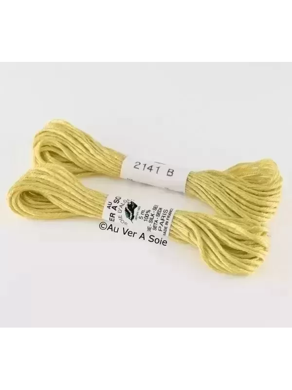 AU VER À SOIE - SOIE D'ALGER Vert Raisin n° 2141