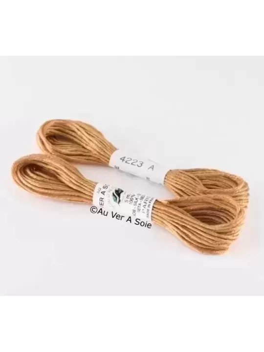 AU VER À SOIE - SOIE D'ALGER Fauve N° 4223